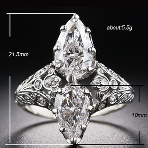 Anello con Doppia Pera Decorativa per Donne, Accessorio Creativo per Feste e Matrimoni, Regalo di Moda - Product Image 3