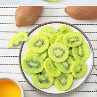 Gefreeze-droogde zoete kiwi-schijfjes bulk gezonde knapperige gedroogde fruitsnack kant-en-klaar FD-proces waterconservering ISO Yutangyuan