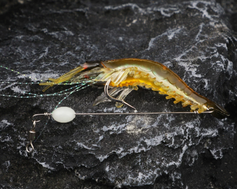 Camarón colgante estilo clásico antiguo - amarillo