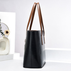 Bolso de Mano y Hombro de PU para Mujer, Diseño Simple, Gran Capacidad, Resistente al Agua, Cómodo para Primavera, Verano e Invierno - Product Image 6