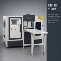 Machine de fraisage CNC pour profilés de fenêtres et de portes en aluminium, pour le traitement des marches, des bords, des nervures et des faces d'extrémité