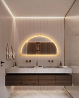 Espejo LED Semicircular Moderno con Forma de Media Luna, Espejo de Baño con Arco Iluminado y Control Táctil para Proyectos de Hoteles, Villas y Apartamentos