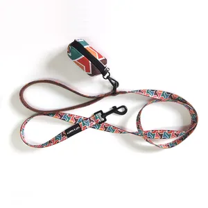 Set di imbracature per cani di marca personalizzata collare per guinzaglio per imbracatura per cani morbido con borsa per cacca di cane