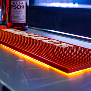 Fournitures de tapis de bar personnalisées Tapis de comptoir de bar à égouttoir facile à nettoyer Accessoires pour la bière - Product Image 1