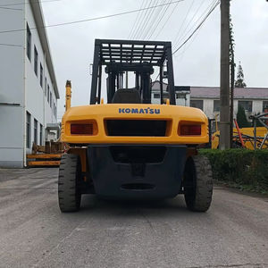 Montacargas Diésel Usado Original Japonés de 3, 5, 6 y 8 Toneladas, Modelos FD30, FD50, FD70, FD100, en Shanghái - Product Image 1