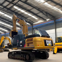 Excavatrice CAT 336D2L d'occasion en excellent état, faible usage, machine multifonction, moteur puissant de 34,1 kW, vente flash