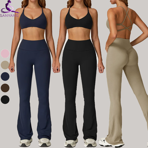 Großhandel Stoßfester Sport-BH und Schlaghosen-Yoga-Outfit Trainingskleidung 2-teiliges Fitness-Set für Damen Casual - Product Image 1