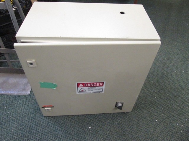 Enclosed 3rt1064-6...6 120-127v Coil Rittal 1360 Housing Brand New and Original One-year Warranty