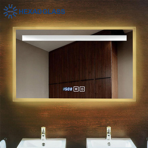<span class=keywords><strong>Miroir</strong></span> de salle de bain LED intelligent et moderne, forme irrégulière élégante, écran tactile, pour hôtel, maquillage et salle de bain - Product Image 4