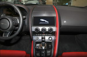 Jaguar F-TYPE P300 Cabriolet Turbo d'<span class=keywords><strong>occasion</strong></span> <span class=keywords><strong>2021</strong></span>, voiture <span class=keywords><strong>de</strong></span> sport, boîte automatique 8 vitesses, conduite à gauche, cuir foncé, 2 portes, 2 places - Product Image 5