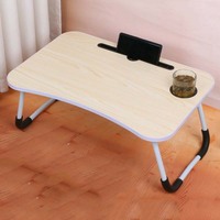 Bureau portable pliable pour ordinateur portable avec fente pour cartes et porte-gobelet pour la maison, le bureau ou la chambre d'étudiant, design simple en bois