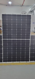 <span class=keywords><strong>Panneau</strong></span> <span class=keywords><strong>solaire</strong></span> flexible <span class=keywords><strong>150W</strong></span> à haute efficacité de conversion d'énergie, durabilité robuste assurant une énergie durable <span class=keywords><strong>pour</strong></span> les <span class=keywords><strong>camping</strong></span>-cars et les bateaux - Product Image 4