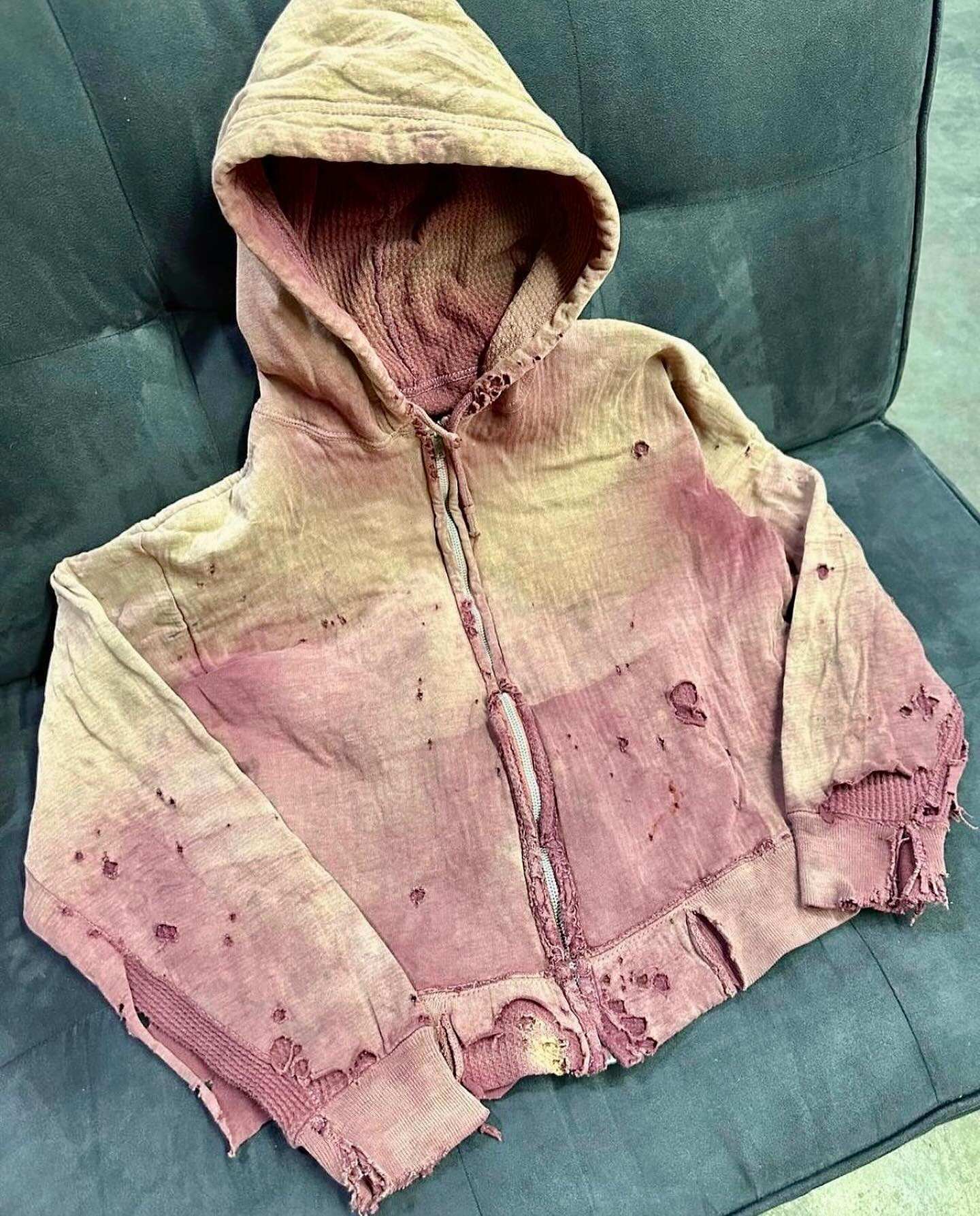 Fashion Designer Vintage Sun Faded Custom Acid Wash Sweatshirts Cotton  Applique Patch Distressed Embroidery Hoodies for Men