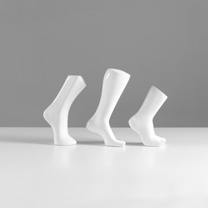 Mannequins de pieds en fibre de verre pour chaussettes de football, mannequins de pieds homme/<span class=keywords><strong>femme</strong></span> réalistes en gros à vendre - Product Image 5