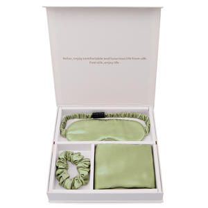 Masque pour les yeux en soie avec logo brodé imprimé personnalisé et taie d'oreiller en soie chouchous 100% ensemble de taies d'oreiller en pure soie de mûrier - Product Image 4