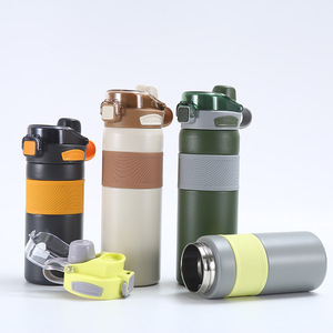 Botella de Agua Reutilizable de Gran Capacidad para Deportes y Viajes, Termo Aislado al Vacío con Pajita - Product Image 3