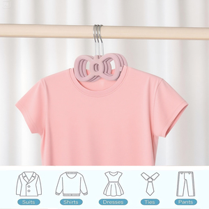 Бархатные вешалки для одежды в форме бабочки - Product Image 5