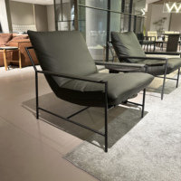 Chaises modernes de tapisserie d'ameublement de salon de style de luxe fauteuils en cuir meubles de maison chaises longues