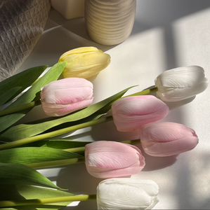 Y-H177 2025 Nouvelles Tulipes Artificielles Fleurs Artificielles au Toucher Réel de Haute Qualité pour la Décoration de la Maison et des Mariages - Product Image 6