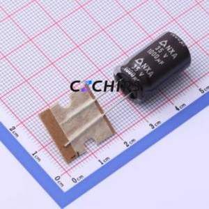 Condensador Electrolítico de Aluminio de Orificio Pasante NXA35V1000M12.5*20 5.0TP, Orificio Pasante, D12.5xL20mm 1000uF 20% 35V 1.9A-100kHz - Product Image 1
