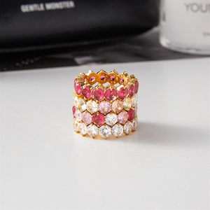 Anillo de Acero de Titanio con Circonita, Estilo Lujoso y de Alta Gama que No se Destiñe, Joyería Inoxidable Transfronteriza - Product Image 2