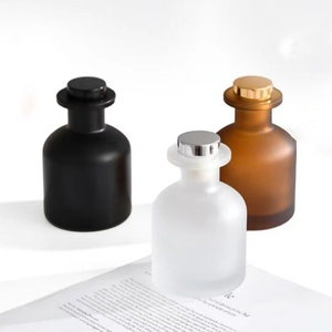 Bán Buôn Chất Lượng Cao 50Ml 100Ml 150Ml 250Ml Rỗng <span class=keywords><strong>Reed</strong></span> Glass Khuếch Tán Chai Với Nút Cho Không Khí Nhà Tươi Hương Thơm Chai - Product Image 1