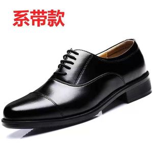 Vente en gros de chaussures en cuir PU souple de haute qualité à la mode pour hommes d'affaires chaussures de bureau Oxford chaussures décontractées pour hommes chaussures habillées et Richelieu - Product Image 5