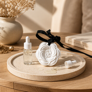 Désodorisant de voiture en plâtre multi-parfums Lavande Océan, options de senteurs, élimine les odeurs - Product Image 1