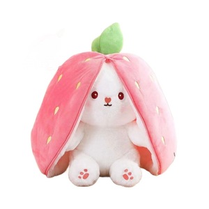 Nuova fragola creativa trasformata in coniglio piccola bambola di frutta carota carina bambola di coniglio bianco regalo di peluche - Product Image 2