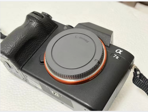 กล้องดิจิตอลมิเรอร์เลสแบบฟูลเฟรม Alpha 7 II A7M2 ขายส่ง ความละเอียด 24.3MP ป้องกันภาพสั่นไหว WiFi ถ่ายวิดีโอได้ ขายแยกชิ้น - Product Image 2
