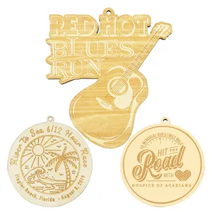 Decoración y regalo de recuerdo grabado con láser tallado de madera personalizado medallón deportivo carrera maratón madera deporte medalla