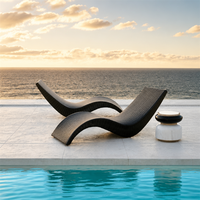 Chaise de salon moderne en métal durable pour la maison, le bureau et l'extérieur, design capitonné fait main