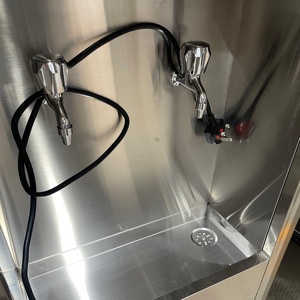 कार्यालय के लिए निः शुल्क स्टेनलेस स्टील पानी कूलर वाणिज्यिक कोल्ड ड्रिंक पानी डिस्पेंसर - Product Image 5