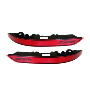 Luces Traseras de Parachoques para Porsche Cayenne Macan, Acrílico ABS, Nuevas para Reemplazo o Reparación - Product Image 1