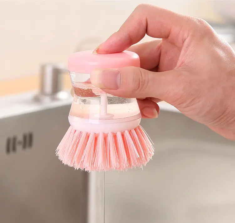 Hot Selling Kitchen Dish Pan Cleaner Multifunctional Pressing Soap Dispensing Wire Dish Cleaning Brush