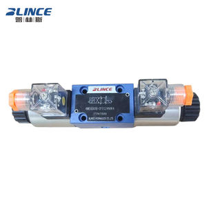 Vannes de commande directionnelle hydrauliques électromagnétiques 4WE6/10 à <span class=keywords><strong>3</strong></span> positions et 4 <span class=keywords><strong>voies</strong></span>, 12 V 24 V, électriques, Bosch Rexroth - Product Image 2