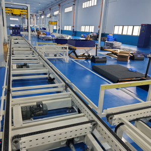 Nieuwe Staat Verstelbaar Verticaal Roestvrijstalen Transportbandsysteem Aluminium Voor Verpakkingstransport In De Voedingsindustrie - Product Image 1