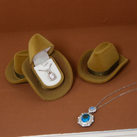 Boîte à bijoux en forme de chapeau de cowboy occidental personnalisée en gros, boîte cadeau moderne élégante haut de gamme pour bague, collier, pendentif, style occidental