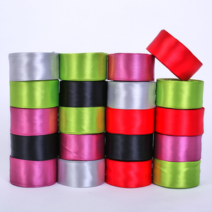 Venta caliente 3,8 CM 25Y/Roll Shrink Poliéster Cinta <span class=keywords><strong>de</strong></span> satén <span class=keywords><strong>de</strong></span> una sola cara 196 colores <span class=keywords><strong>Amazon</strong></span> para ramos <span class=keywords><strong>de</strong></span> flores - Product Image 1