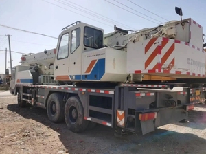 Grue de camion hydraulique QY50 de 50 tonnes, directement de l'usine, pour le levage de marchandises portuaires - Product Image 6