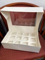 Boîtes alimentaires jetables imprimées en papier kraft, boîtes à gâteaux, boîtes à snacks, emballages pour gâteaux, boîtes à cupcakes, emballages pliables