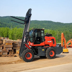 Montacargas Todoterreno de Alta Calidad de 3.5 Toneladas con Tracción 2x4 y 4x4, Máquina Elevadora Diésel Fabricada en China - Product Image 2