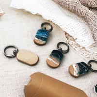 Porte-clés créatif en résine motif vague, pendentif cadeau culturel océanique, idéal pour un transport facile