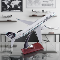 Maquette d'avion Boeing 737 d'Alaska Airlines avec base en bois et support chromé pour les passionnés d'aviation et les collectionneurs