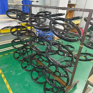 Volant sport en fibre de carbone 3K - Carbone pré-imprégné, haute adhérence, rigide, adapté aux véhicules de performance - Product Image 6