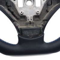 Volant en cuir pour BMW E90 E92 E93 M3 328i 335i 135i E60 Volant à fond plat Bande rouge Accessoires de voiture 2005-2012