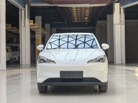 Voitures d'occasion Neta V SUV LHD Automatique Traction avant Électrique Autonomie 401 km Faible kilométrage Sans accident Exportation 2021