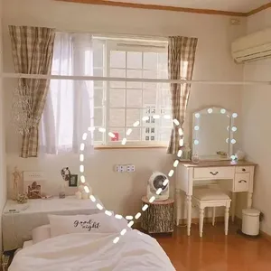 Réveil numérique 3D à LED Horloge de bureau à domicile Décoration Horloge murale électronique Décorations de bureau Décoration de table de chevet de chambre à coucher - Product Image 6