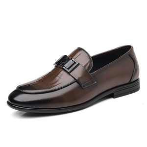 Mocassins pour hommes à bout rond, à enfiler, avec doublure en maille respirante, semelle extérieure en caoutchouc, décoration à boucle, couleur unie, chaussures de conduite - Product Image 5