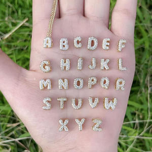 NZ1592 Mini Tiny Little Small 18K chapado en oro 3D Puffy Puff CZ Pave monograma letra inicial encanto cadena Collar para mujer - Product Image 3